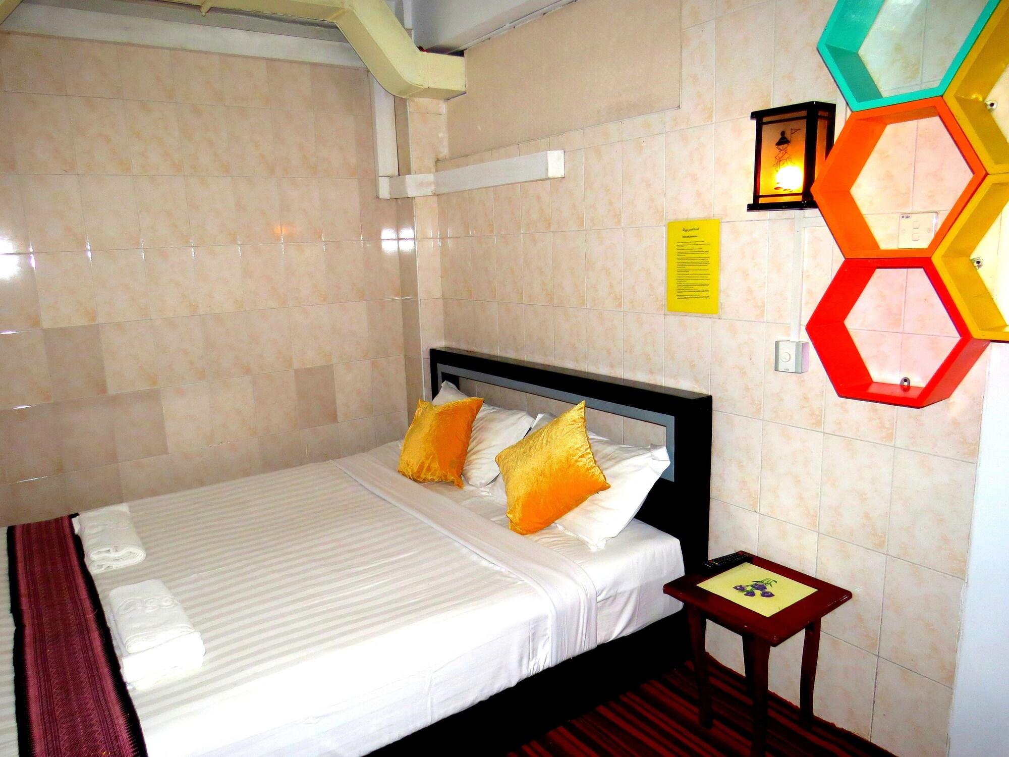Agga Youth Hotel Yangon Exterior foto